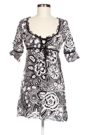 Kleid Atmosphere, Größe M, Farbe Mehrfarbig, Preis € 14,84