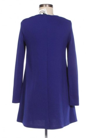 Kleid Ax Paris, Größe M, Farbe Blau, Preis 18,99 €