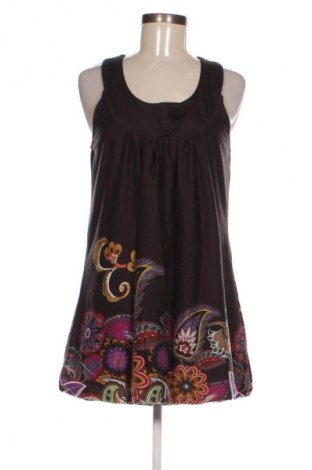 Kleid Ax Paris, Größe M, Farbe Mehrfarbig, Preis 33,99 €