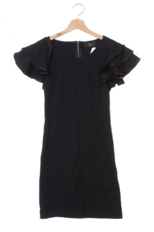 Kleid Ax Paris, Größe XS, Farbe Schwarz, Preis 33,99 €