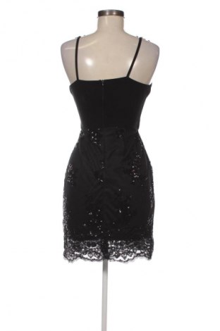 Sukienka Ax Paris, Rozmiar M, Kolor Czarny, Cena 157,99 zł