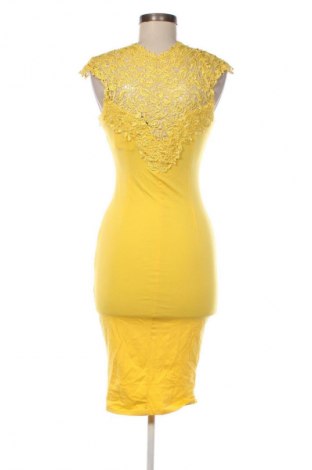 Sukienka Ax Paris, Rozmiar M, Kolor Żółty, Cena 154,99 zł