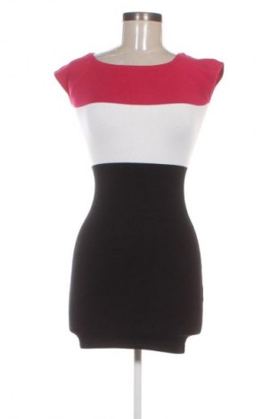 Sukienka Bebe, Rozmiar S, Kolor Kolorowy, Cena 177,99 zł