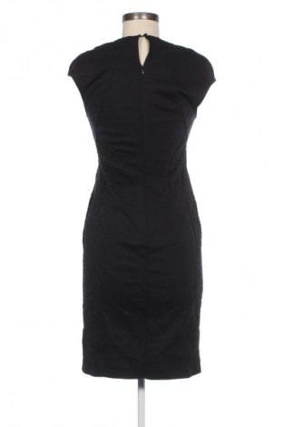 Ruha Blumarine, Méret M, Szín Fekete, Ár 25 559 Ft