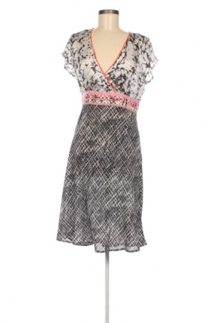 Rochie Culture, Mărime M, Culoare Multicolor, Preț 156,99 Lei