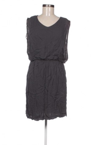 Φόρεμα Esprit, Μέγεθος S, Χρώμα Γκρί, Τιμή 6,99 €