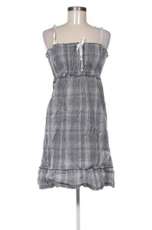 Sukienka Freeman T. Porter, Rozmiar M, Kolor Niebieski, Cena 115,99 zł