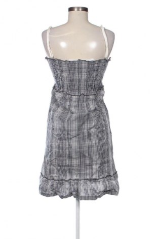 Sukienka Freeman T. Porter, Rozmiar M, Kolor Niebieski, Cena 115,99 zł