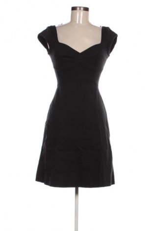 Kleid French Connection, Größe M, Farbe Schwarz, Preis € 57,99