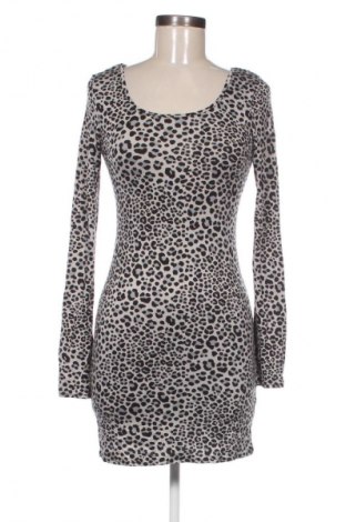 Šaty  H&M Divided, Velikost M, Barva Vícebarevné, Cena  199,00 Kč