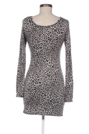 Šaty  H&M Divided, Velikost M, Barva Vícebarevné, Cena  199,00 Kč