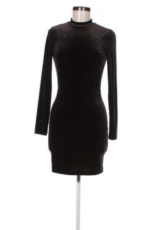 Kleid H&M Divided, Größe S, Farbe Schwarz, Preis 40,99 €