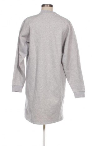 Sukienka Lacoste, Rozmiar L, Kolor Szary, Cena 427,99 zł