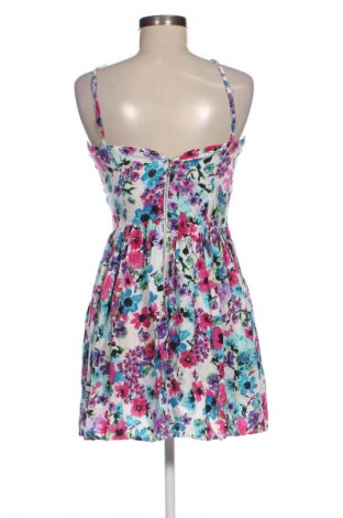 Kleid Lipsy London, Größe M, Farbe Mehrfarbig, Preis € 8,14