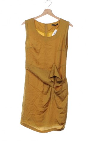 Φόρεμα Minimum, Μέγεθος XS, Χρώμα Κίτρινο, Τιμή 38,99 €