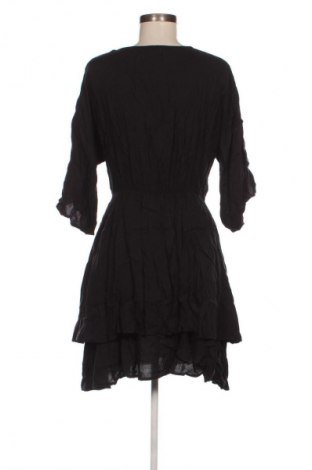 Kleid NA-KD, Größe S, Farbe Schwarz, Preis 33,99 €