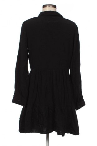 Kleid New Look, Größe M, Farbe Schwarz, Preis 33,99 €