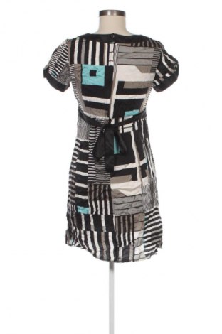 Φόρεμα New Look, Μέγεθος M, Χρώμα Πολύχρωμο, Τιμή 13,99 €