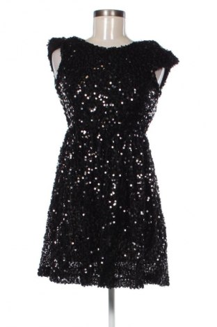 Kleid Nly One, Größe S, Farbe Schwarz, Preis 10,99 €