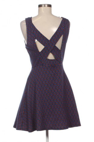 Φόρεμα Pull&Bear, Μέγεθος L, Χρώμα Πολύχρωμο, Τιμή 13,99 €