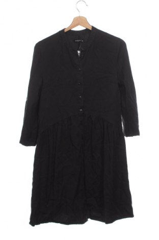 Φόρεμα Reserved, Μέγεθος XS, Χρώμα Μαύρο, Τιμή 3,99 €