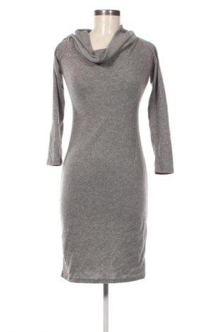 Kleid Reserved, Größe M, Farbe Grau, Preis 20,99 €