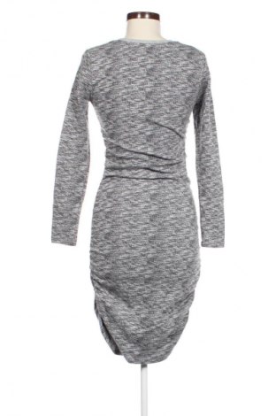 Kleid Selected Femme, Größe S, Farbe Grau, Preis € 12,99