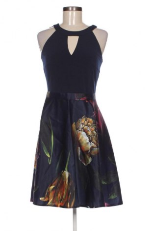 Kleid Swing, Größe M, Farbe Mehrfarbig, Preis 152,99 €