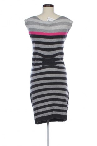 Šaty  Ted Baker, Velikost M, Barva Vícebarevné, Cena  439,00 Kč