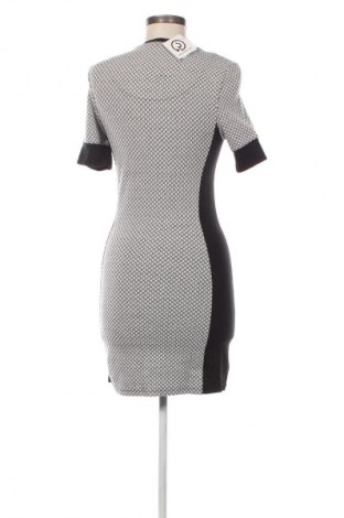 Kleid Topshop, Größe M, Farbe Mehrfarbig, Preis 33,99 €