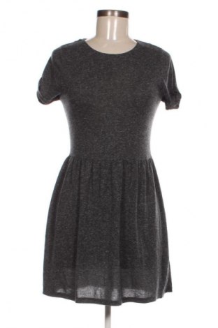 Kleid Topshop, Größe S, Farbe Grau, Preis 33,99 €
