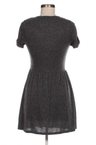 Kleid Topshop, Größe S, Farbe Grau, Preis 33,99 €