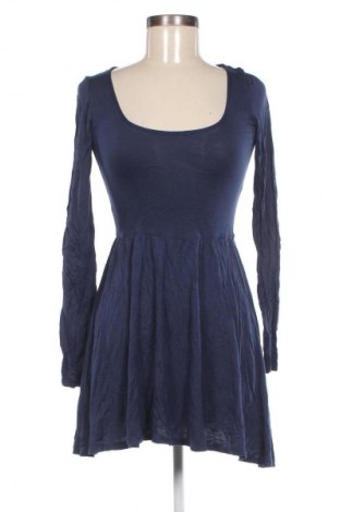 Kleid Topshop, Größe M, Farbe Blau, Preis 33,99 €