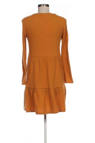 Kleid VILA, Größe M, Farbe Orange, Preis € 13,99