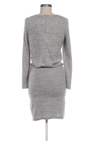 Kleid VILA, Größe S, Farbe Grau, Preis € 9,99