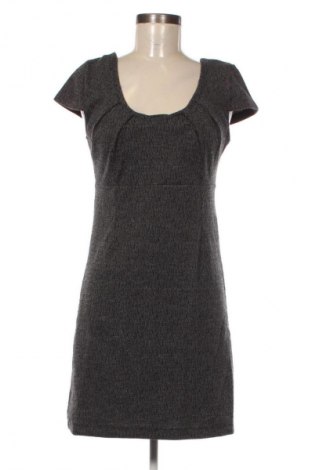 Kleid VILA, Größe M, Farbe Mehrfarbig, Preis € 14,99