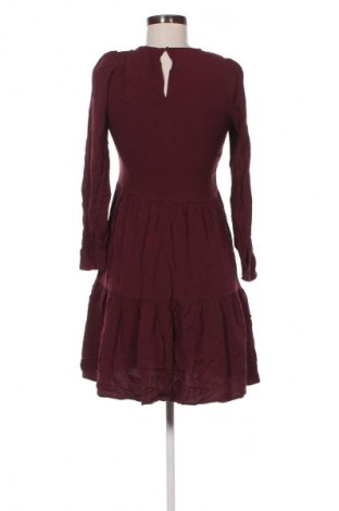 Šaty  Vero Moda, Velikost S, Barva Červená, Cena  89,00 Kč