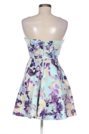 Rochie WINDSOR., Mărime M, Culoare Multicolor, Preț 200,99 Lei