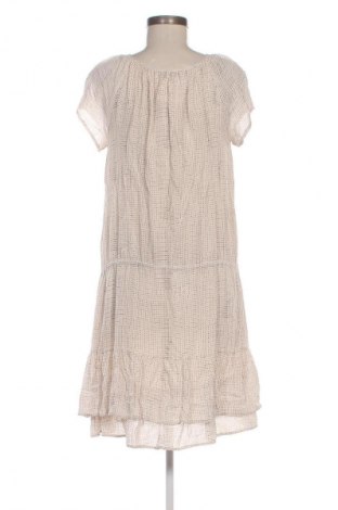 Ruha Whiite, Méret M, Szín Sokszínű, Ár 19 624 Ft