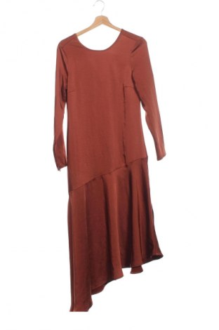 Šaty  Y.A.S, Velikost XS, Barva Hnědá, Cena  229,00 Kč