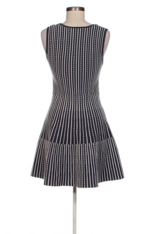 Рокля Zara, Размер M, Цвят Многоцветен, Цена 27,99 лв.