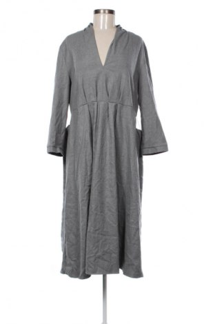 Kleid Zara, Größe XL, Farbe Grau, Preis 23,99 €