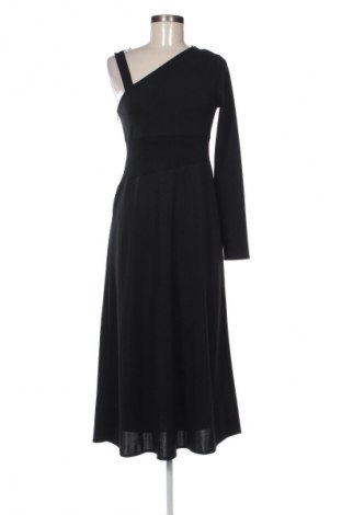 Rochie Zara, Mărime L, Culoare Negru, Preț 110,99 Lei