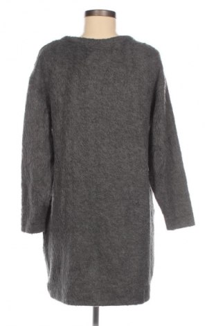 Rochie Zara, Mărime M, Culoare Gri, Preț 88,99 Lei