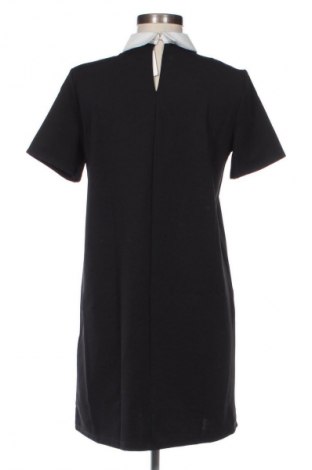 Kleid Zara Trafaluc, Größe M, Farbe Schwarz, Preis 33,99 €