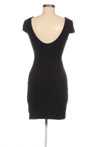 Rochie Zara Trafaluc, Mărime L, Culoare Negru, Preț 153,99 Lei