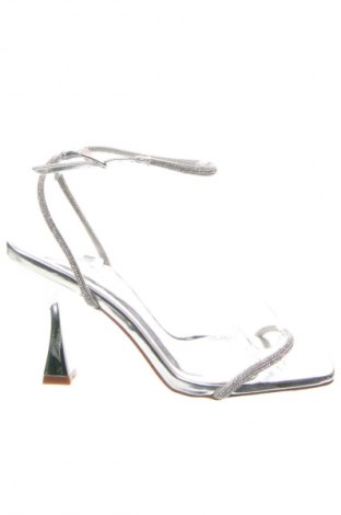 Sandalen, Größe 39, Farbe Silber, Preis 26,99 €