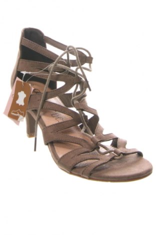 Sandalen Gb, Größe 38, Farbe Beige, Preis € 43,99