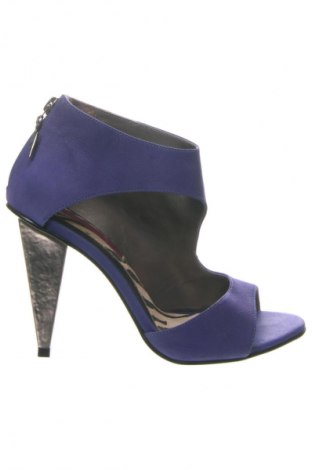 Sandalen River Island, Größe 38, Farbe Lila, Preis 28,04 €