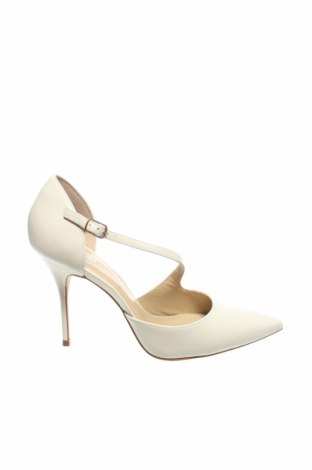 Дамски обувки San Marina, Размер 40, Цвят Бял, Естествена кожа, Цена 62,70 лв.